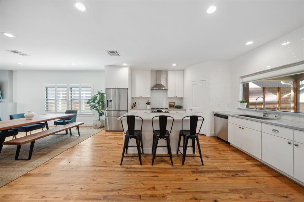 1709 Gentry Street, Houston, Texas image 9