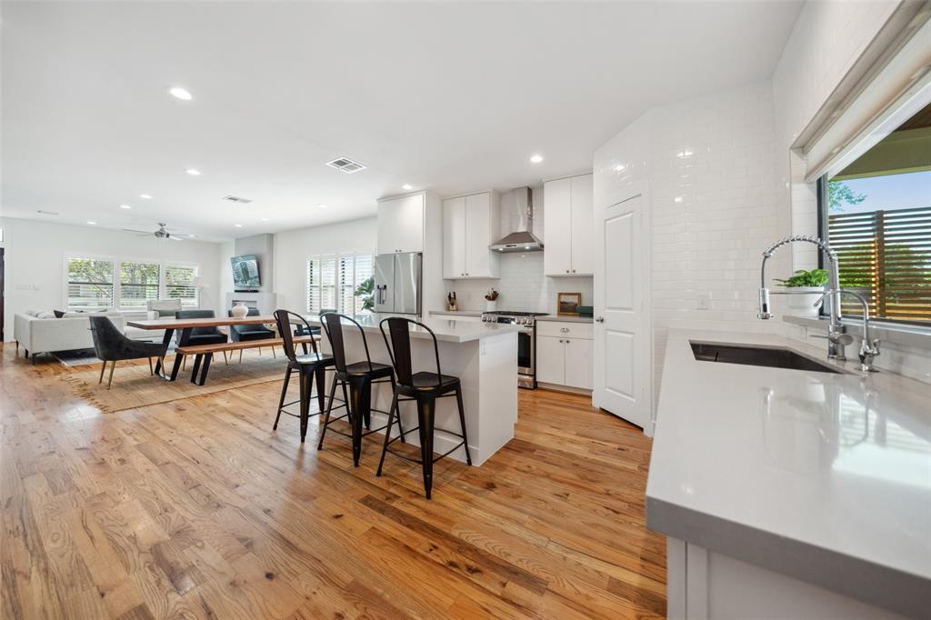 1709 Gentry Street, Houston, Texas image 10