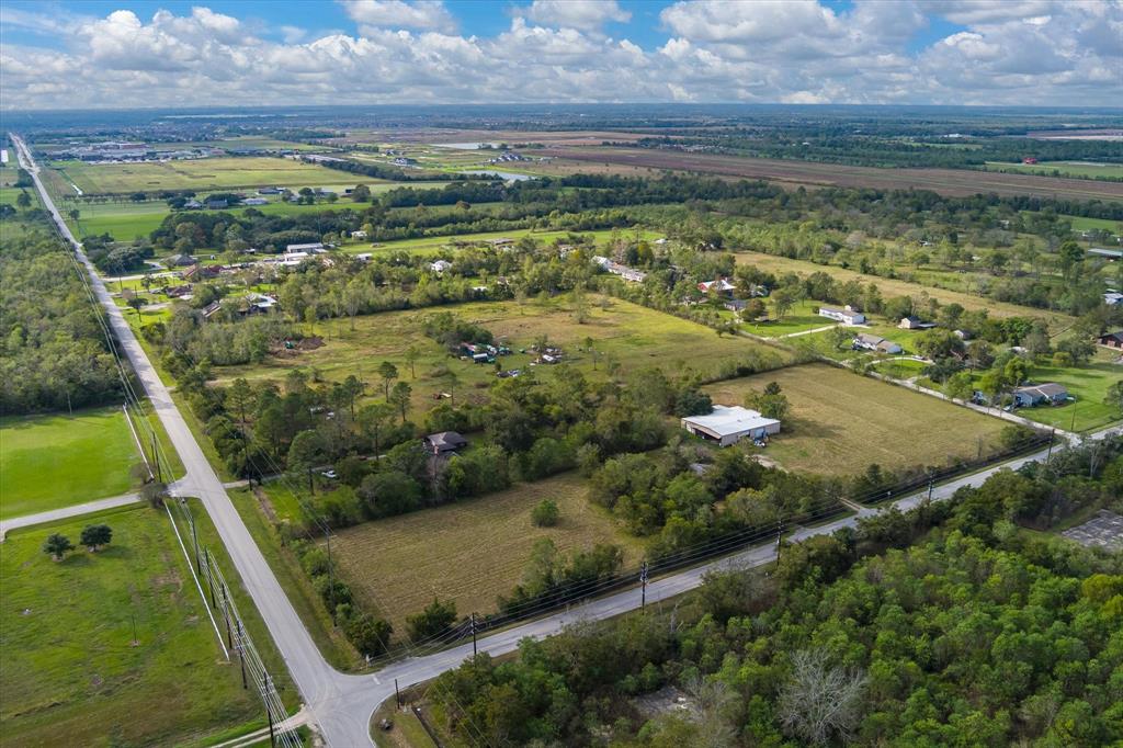 7003 E Wallisville Road, Baytown, Texas image 9