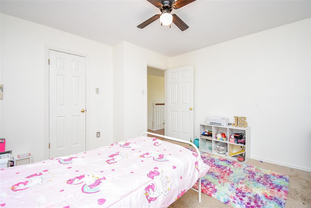 1207 Green Knoll Drive, Sugar Land, Texas image 25