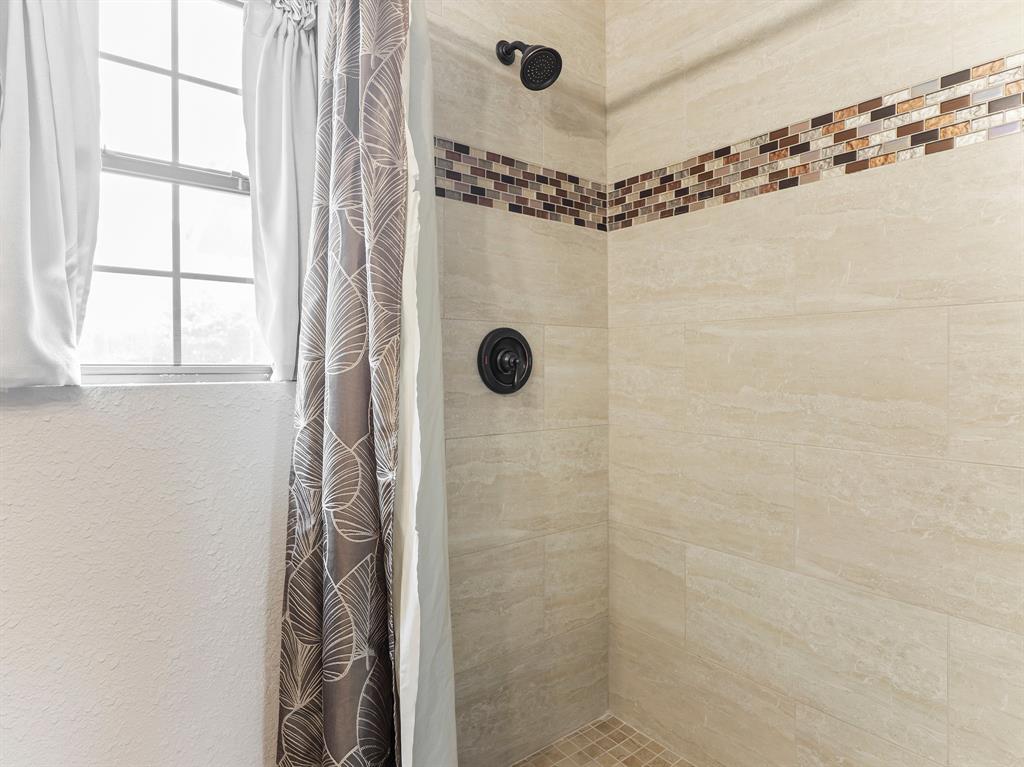 1307 Marlin Court, Bay City, Texas image 24