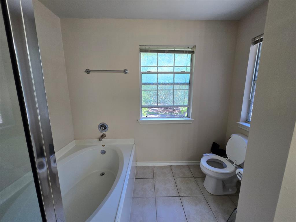 6402 Veranda Green Trail, Humble, Texas image 19