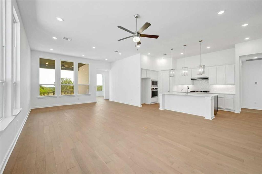 21102 Aspen Adela Cove, Magnolia, Texas image 3
