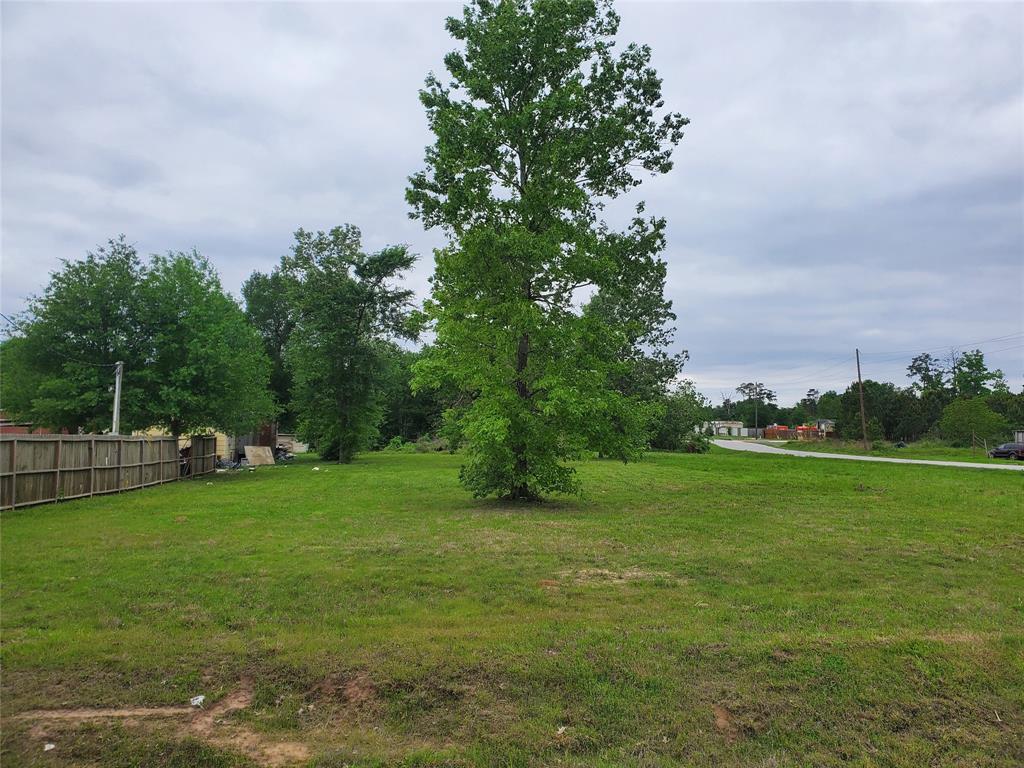 24 County Road 3555, Cleveland, Texas image 2