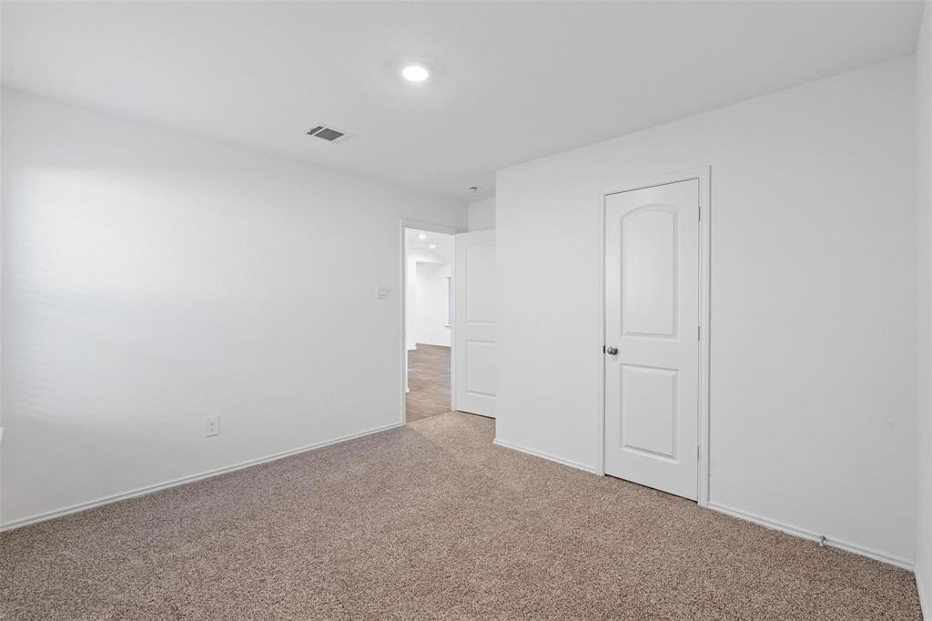 14428 Sugar Pines Drive, Conroe, Texas image 18