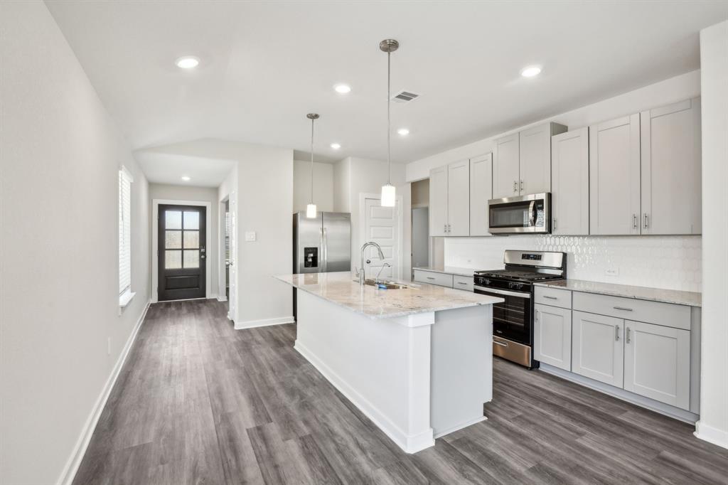 16988 Juniper Blossom Bend, Conroe, Texas image 7