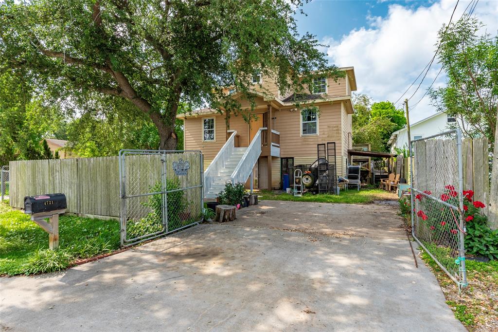 4721 Heron Street, Hitchcock, Texas image 24