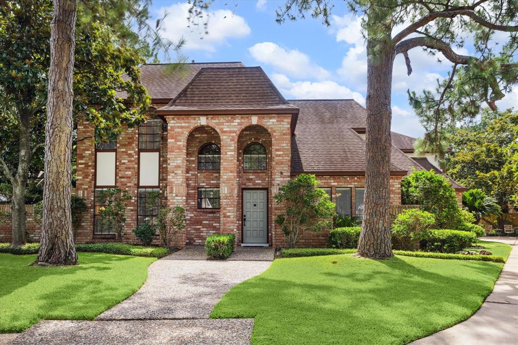 20607 Shillington Court
