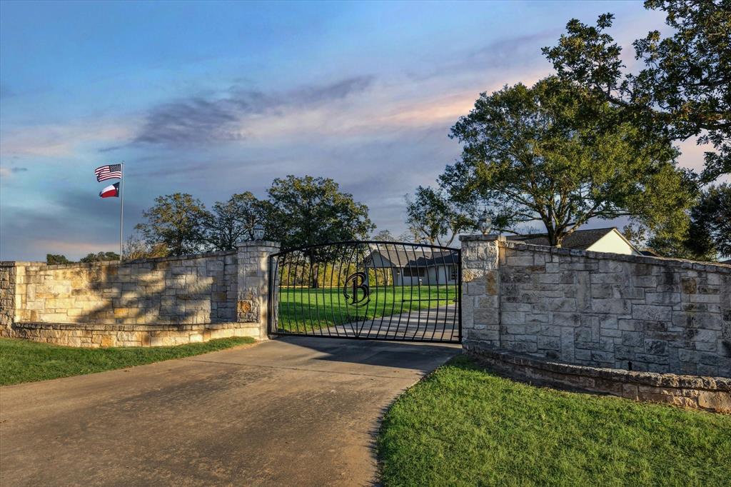 1694 Mill Creek Road, Bellville, Texas image 1