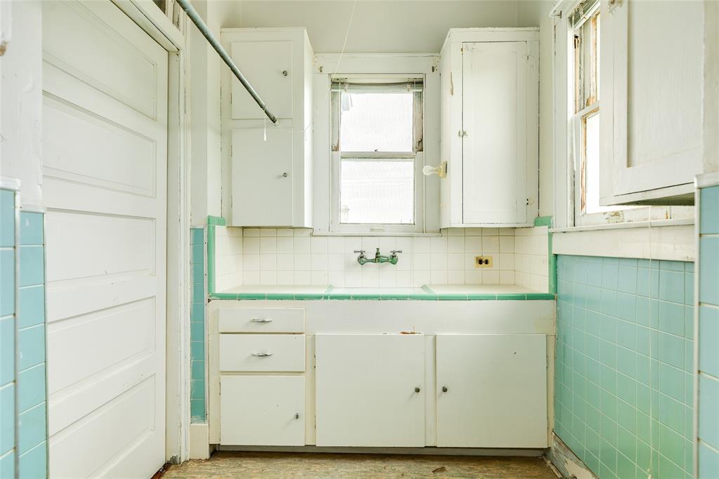 1428 Ball, Galveston, Texas image 34