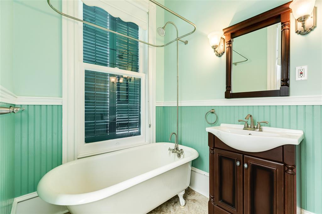 1428 Ball, Galveston, Texas image 36