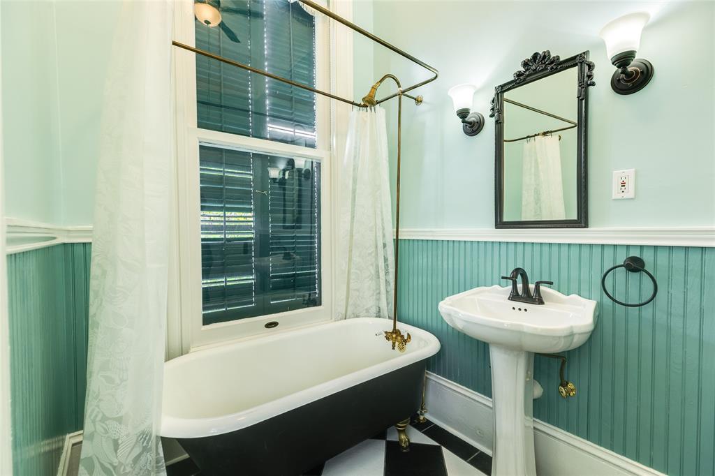 1428 Ball, Galveston, Texas image 23
