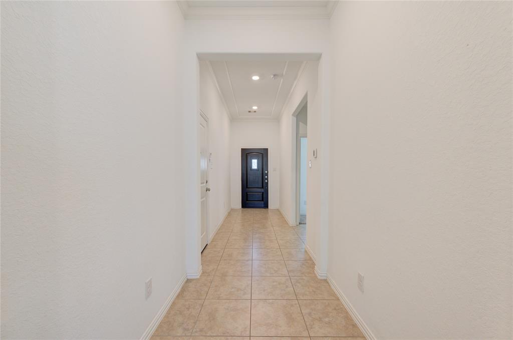 9010 Emerald Cane Drive
