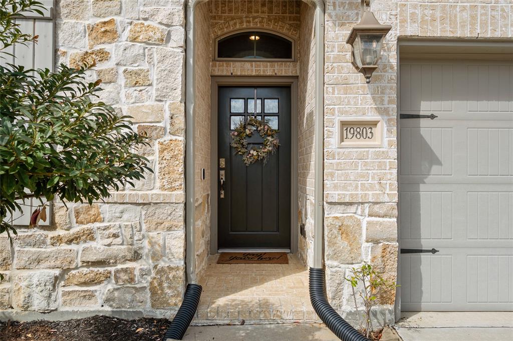 19803 Blue Roan Drive, Tomball, Texas image 4