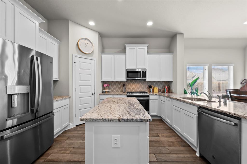 19803 Blue Roan Drive, Tomball, Texas image 10