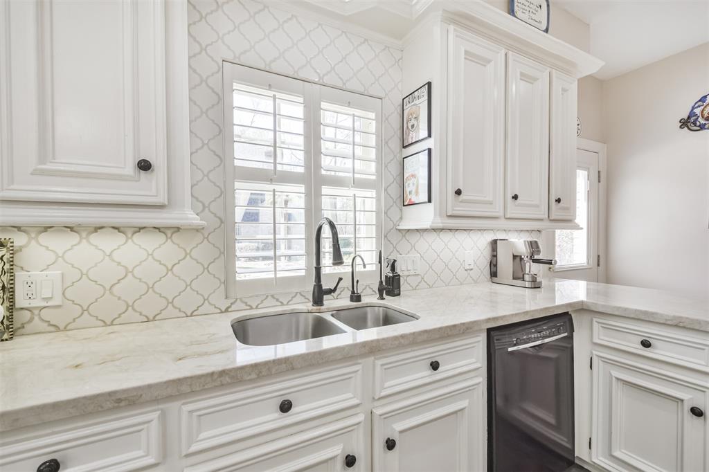 5810 Lone Cedar Drive, Kingwood, Texas image 39