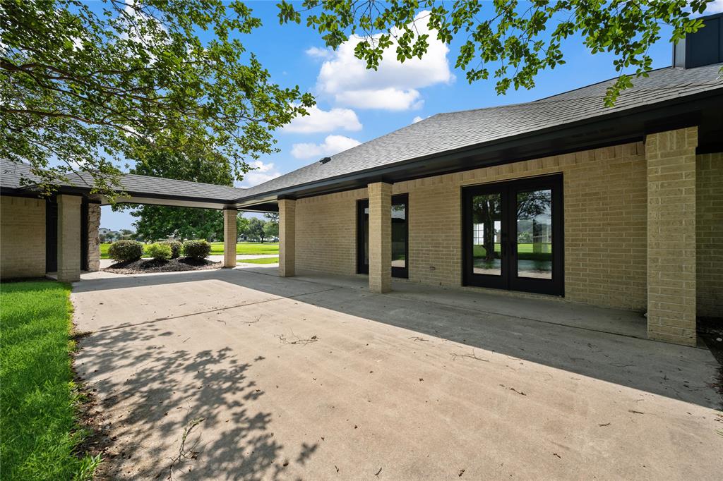 9035 North Point Drive, Beach City, Texas image 34