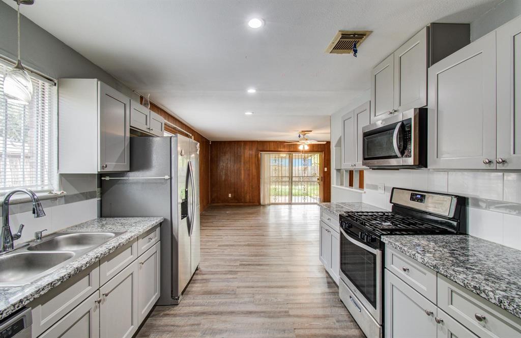 9502 Kell Circle, Houston, Texas image 5