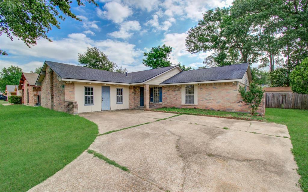 9502 Kell Circle, Houston, Texas image 1