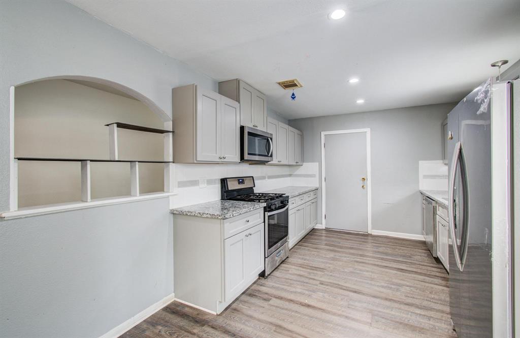 9502 Kell Circle, Houston, Texas image 11