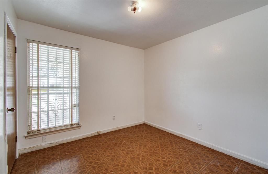 9502 Kell Circle, Houston, Texas image 17