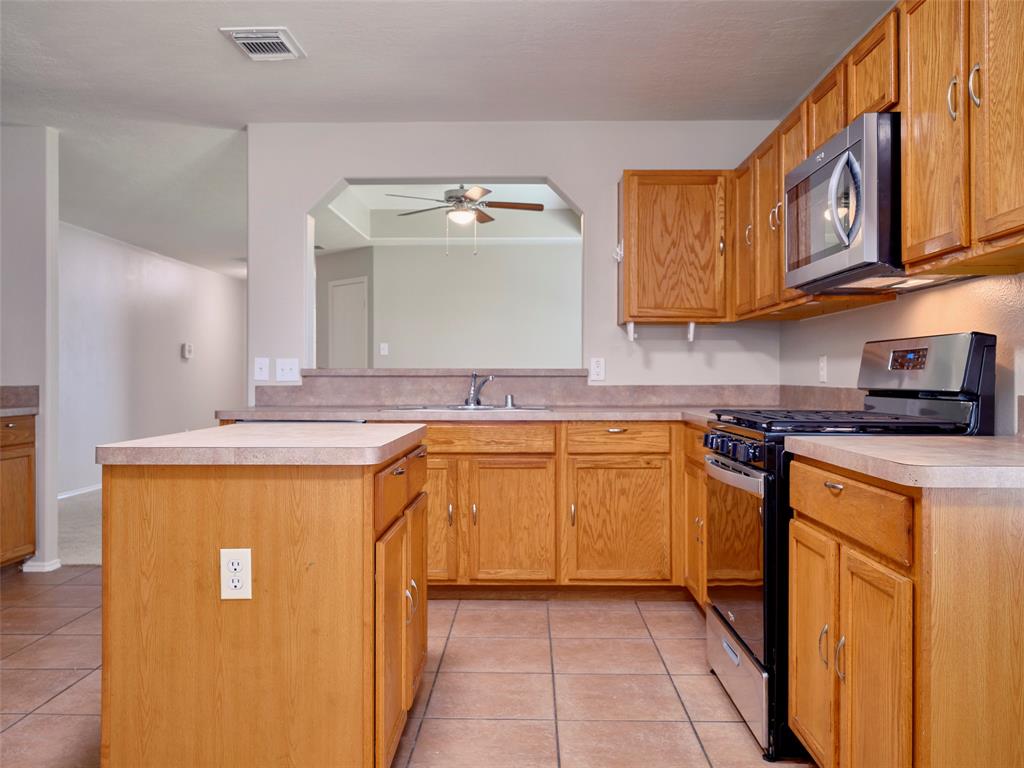 1122 Cotton Gum Lane, Rosenberg, Texas image 19
