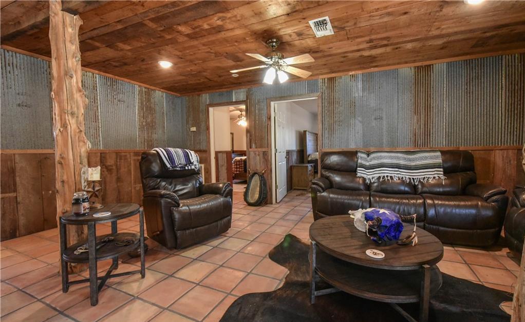 12200 Winn Road, Franklin, Texas image 5