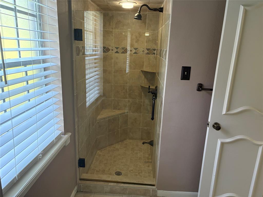 6706 Wimbledon Estates Drive, Spring, Texas image 16