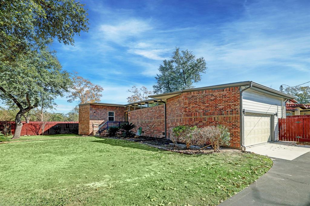 12903 Figaro Drive