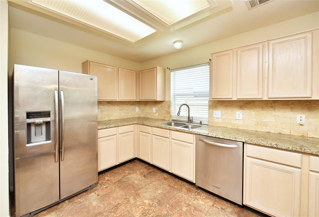 17023 Canterbury Green Lane, Sugar Land, Texas image 13