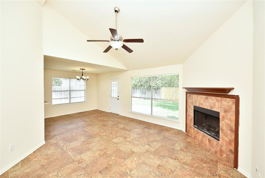 17023 Canterbury Green Lane, Sugar Land, Texas image 4