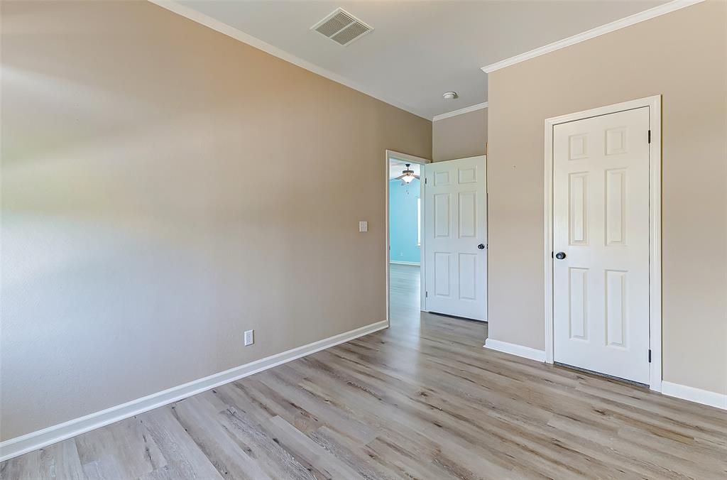 879 Holiday, Crystal Beach, Texas image 29