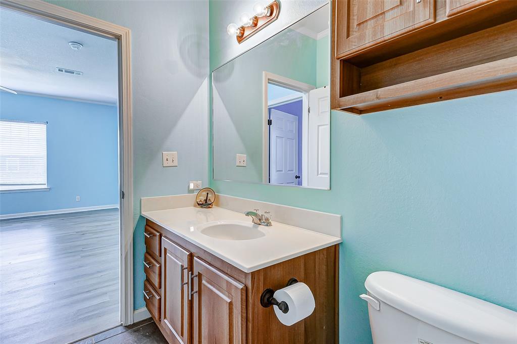 879 Holiday, Crystal Beach, Texas image 31