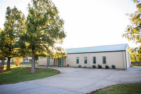 A home in East Bernard