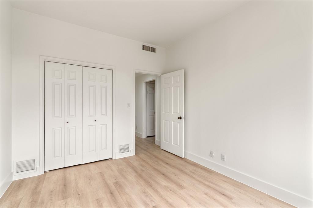2001 Holcombe Boulevard #1905, Houston, Texas image 15