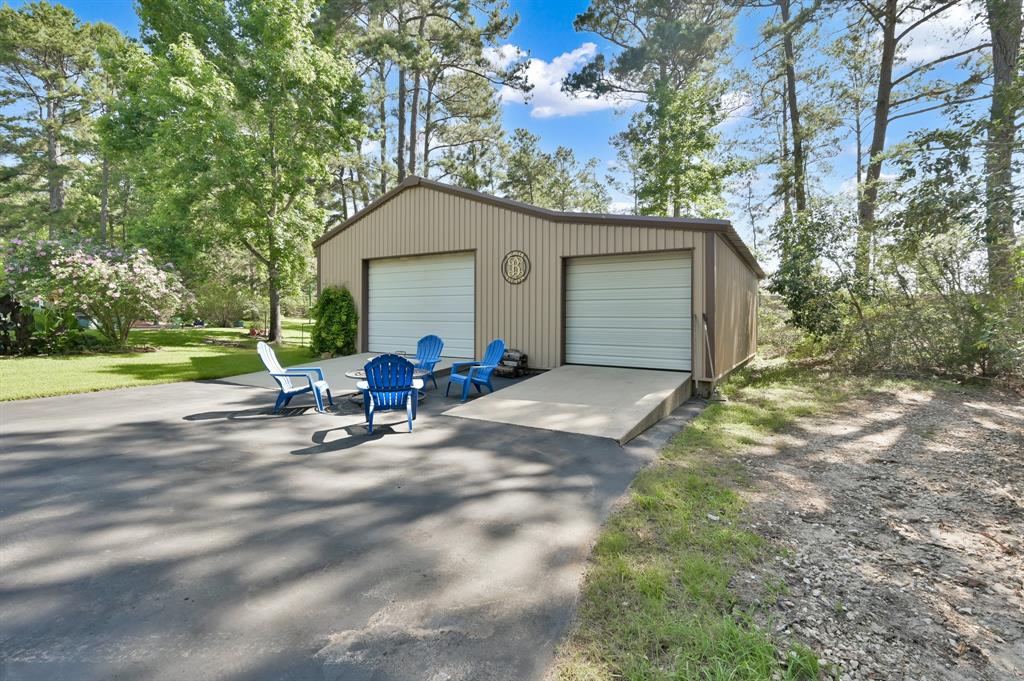 11831 Park Slope Drive, Willis, Texas image 39