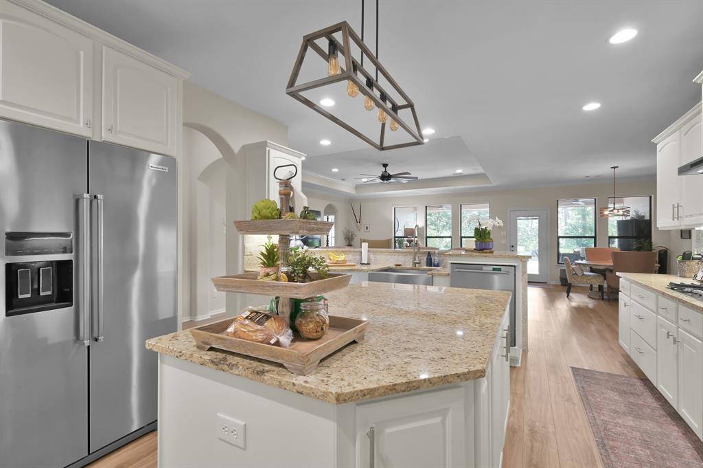 11831 Park Slope Drive, Willis, Texas image 11