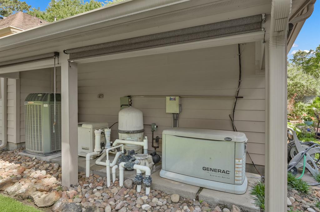 11831 Park Slope Drive, Willis, Texas image 36