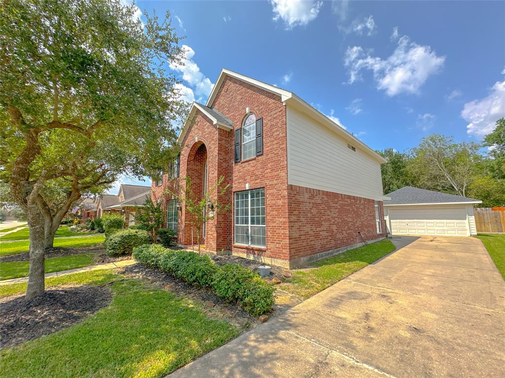 4803 Chaperel Drive, Pearland, Texas image 4