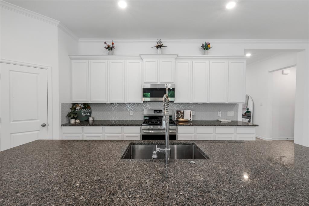 517 Campbell Drive, League City, Texas image 13