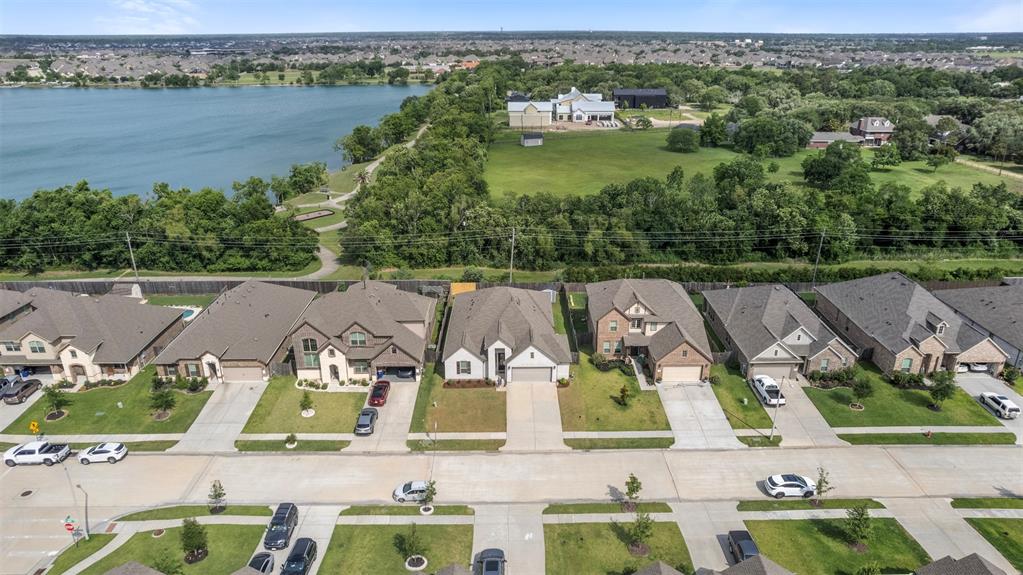 517 Campbell Drive, League City, Texas image 34