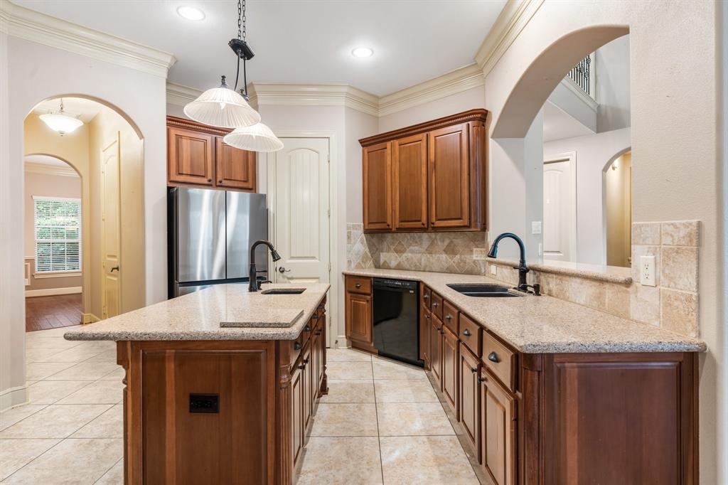 8408 Grand Lake Estates Drive, Montgomery, Texas image 13