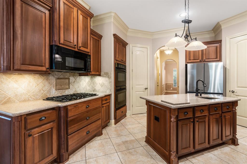 8408 Grand Lake Estates Drive, Montgomery, Texas image 15