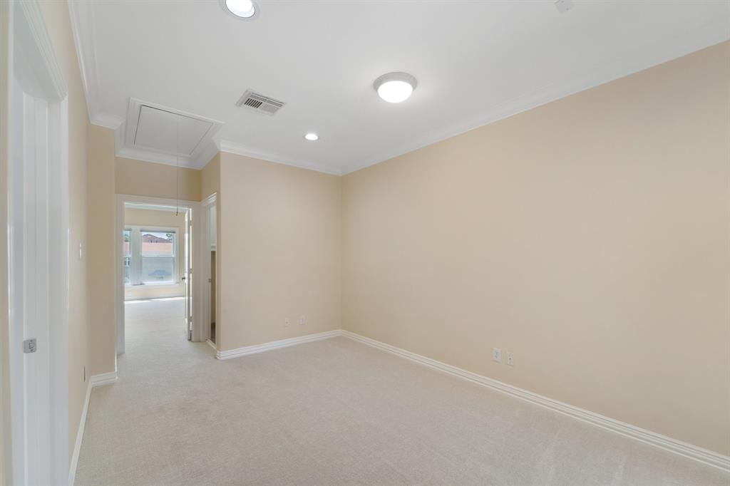 4508 Larch Lane, Bellaire, Texas image 24