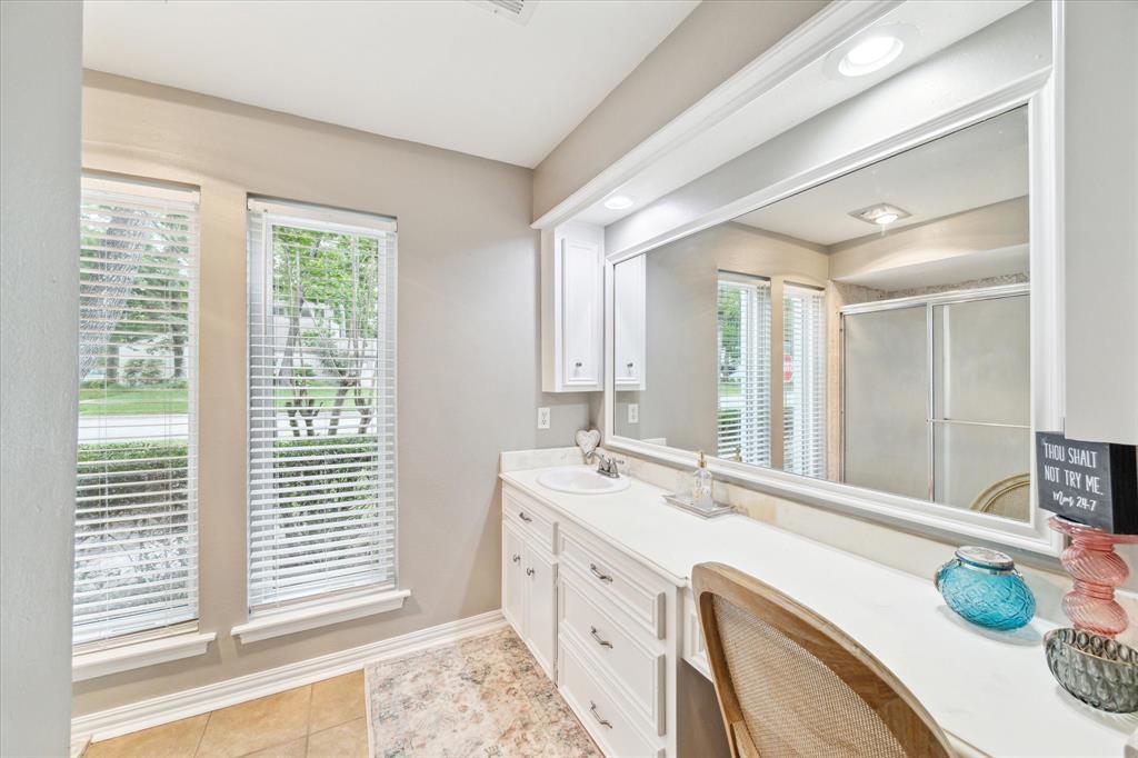 3514 Deerbrook Drive, Kingwood, Texas image 19