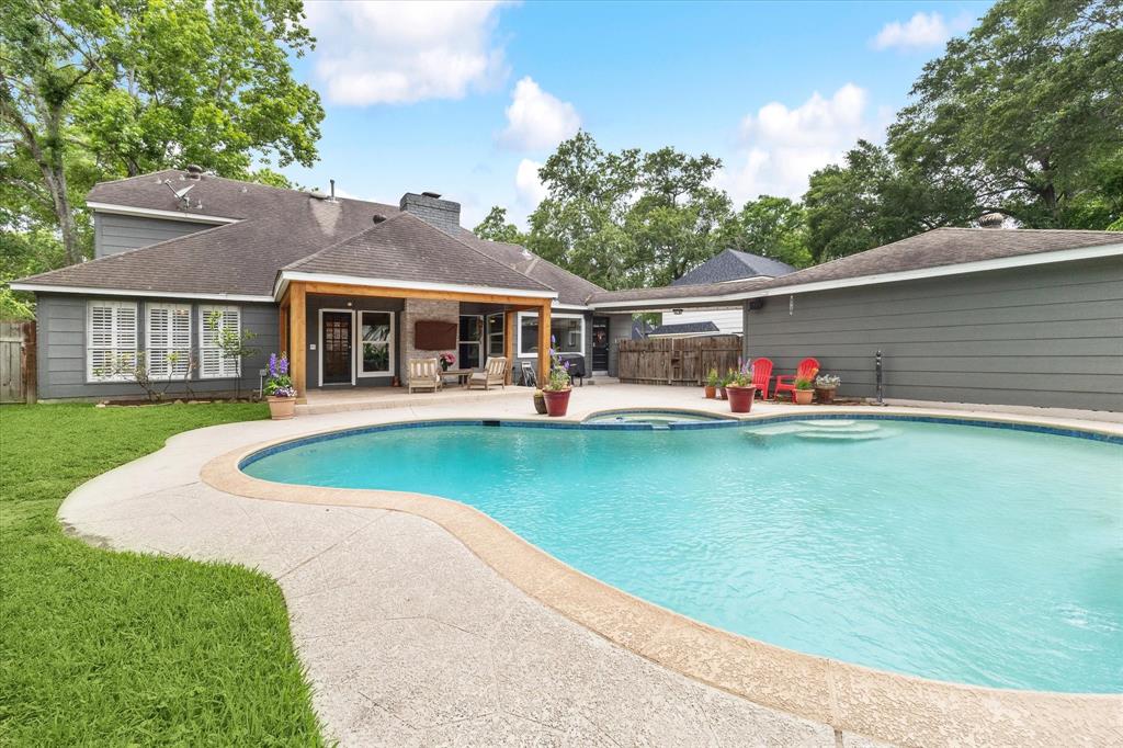 3514 Deerbrook Drive, Kingwood, Texas image 29
