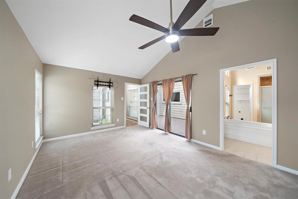 2010 First Crossing Boulevard, Sugar Land, Texas image 12