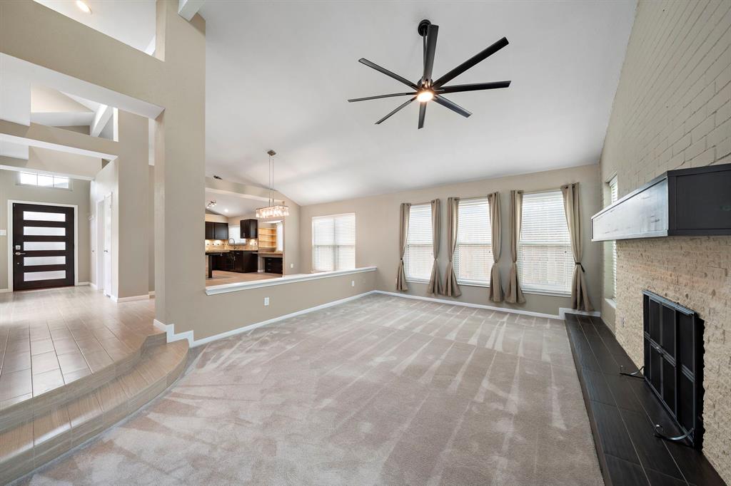 2010 First Crossing Boulevard, Sugar Land, Texas image 9
