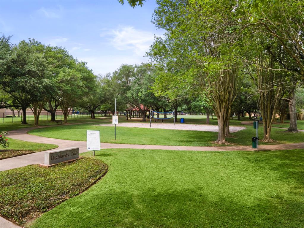 2010 First Crossing Boulevard, Sugar Land, Texas image 33