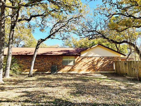 A home in La Grange